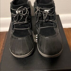 Sorel Out N About III Black Lace-Up Boots